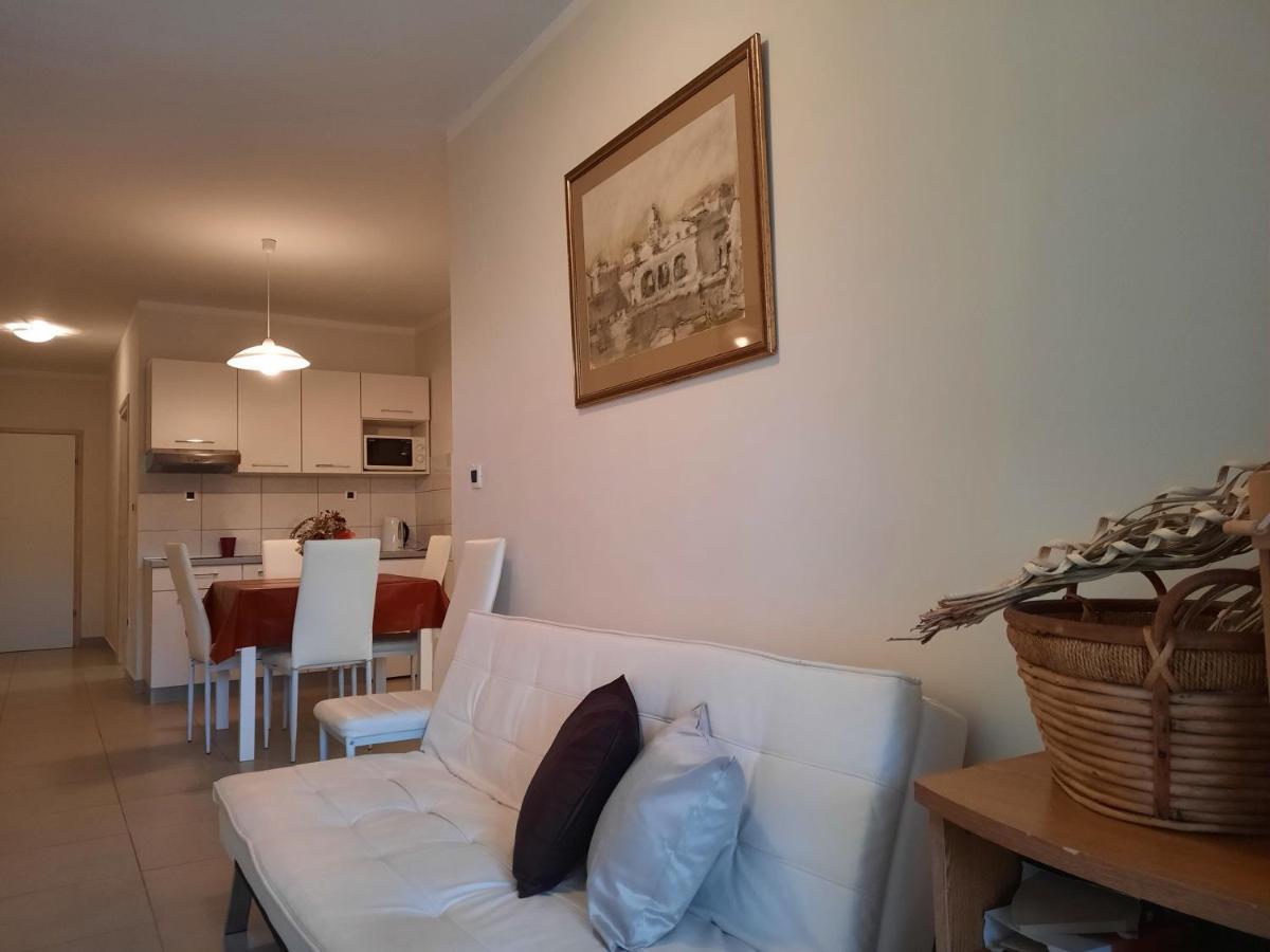 Apartmani Ivica Krk Town Exterior photo